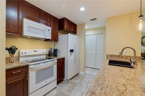 3001 58th Avenue #1014, St Petersburg FL - photo 6 of 6