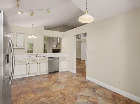 10728 Spring Brook Lane, Orlando FL - photo 14 of 33