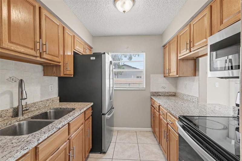 3 bedroom Single Family Residence at 483 Water Run, Silver Spgs Shores Un #47, Ocala — photo 5