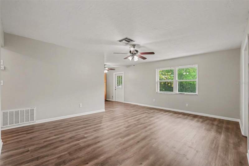 2 bedroom Single Family Residence at 6291 Kimball Court, Spring Hill, Spring Hill — photo 4