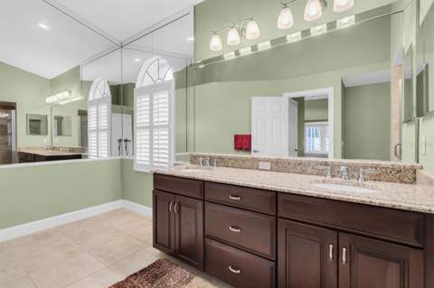 5631 Hereford Drive, New Port Richey FL - photo 20 of 43