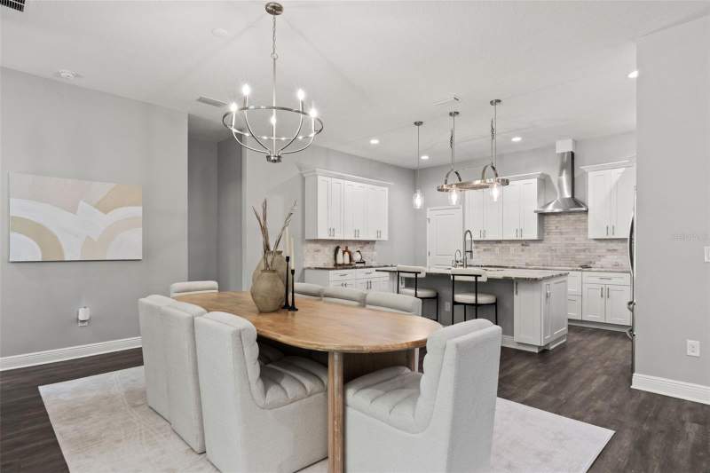 6 bedroom Single Family Residence at 2730 Robertson Trail, Oaks At Livingston, Lutz — photo 5