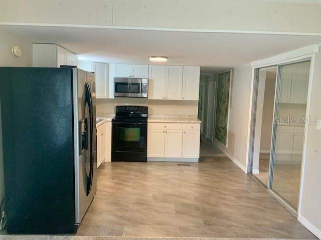 2 bedroom Mobile Home at 9775 SE 164th Place, Orange Blossom Hills Un 15, Summerfield — photo 4