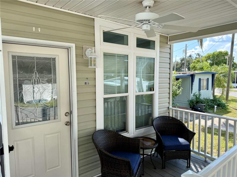 1 bedroom Manufactured Home at 699 Cindi Avenue, Bonfire Mobile Home Village Sub, Leesburg — photo 2
