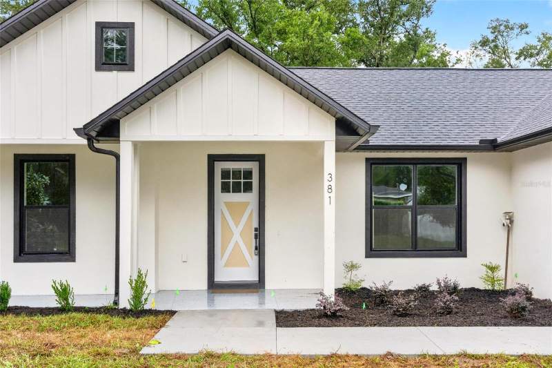 3 bedroom Single Family Residence at 381 Carriage Lane, Lady Lake Crestwood Manor, Lady Lake — photo 4