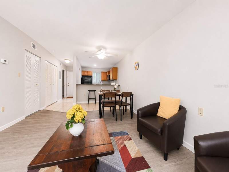 2 bedroom Condominium at 81 SE 16th Avenue #D101, Treehouse Village, Gainesville — photo 5