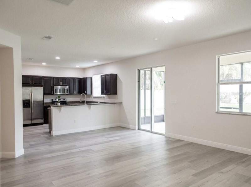 4 bedroom Single Family Residence at 11926 Verrazano Drive, Mabel Bridge, Orlando — photo 4