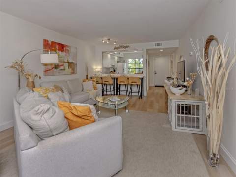 4713 Winslow Beacon #5, Sarasota FL - photo 15 of 56