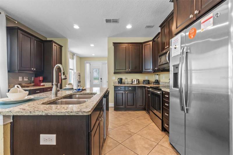 8 bedroom Single Family Residence at 551 Lasso Drive, Encore At Reunion, Reunion West, Kissimmee — photo 5