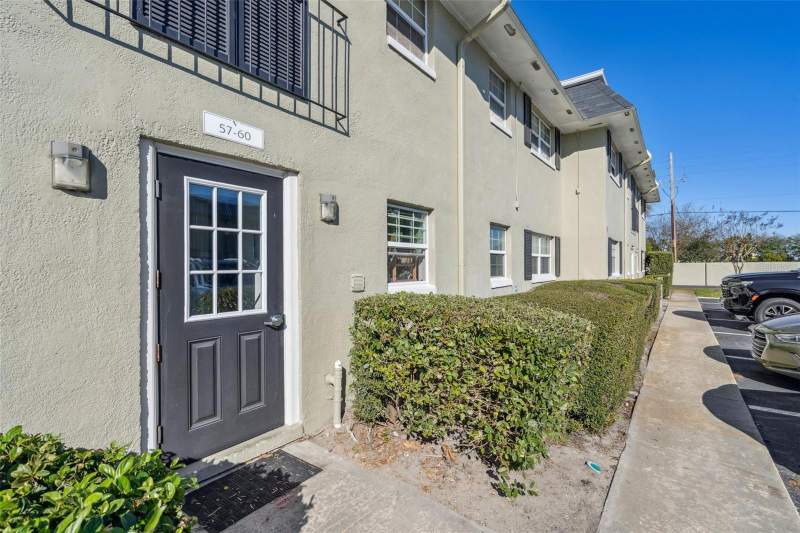 Villas Condo