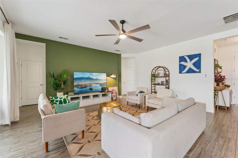 5 bedroom Single Family Residence at 4395 RENLY LANE, HARTWOOD LNDG, CLERMONT — photo 5