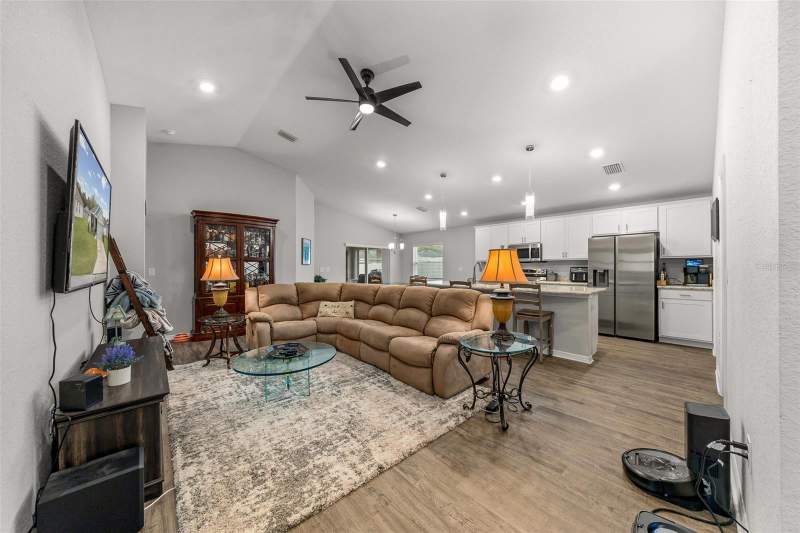 3 bedroom Single Family Residence at 8992 SE 42nd Court, Summercrest, Ocala — photo 4