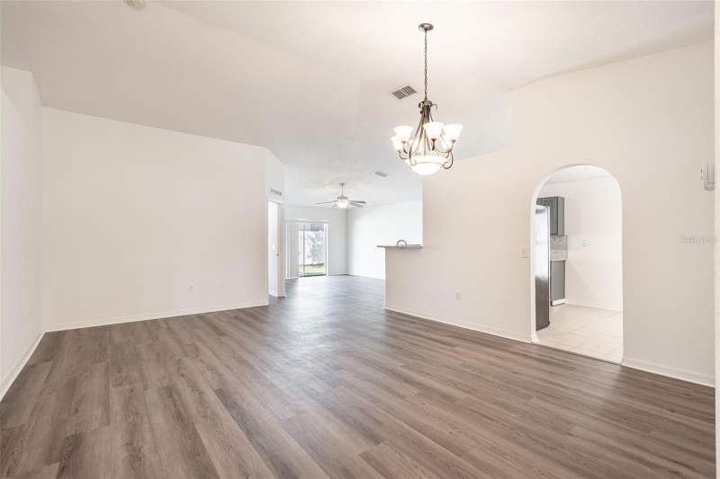 3 bedroom Single Family Residence at 2123 Anoka Way, Overlook/Lk Griffin, Leesburg — photo 4