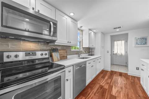 6337 Cedar Street, St Petersburg FL - photo 19 of 53