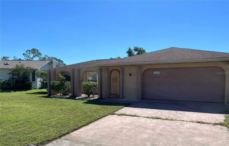 3 bedroom Single Family Residence at 22367 Adorn Avenue, Port Charlotte Sec 051, Port Charlotte — photo 2