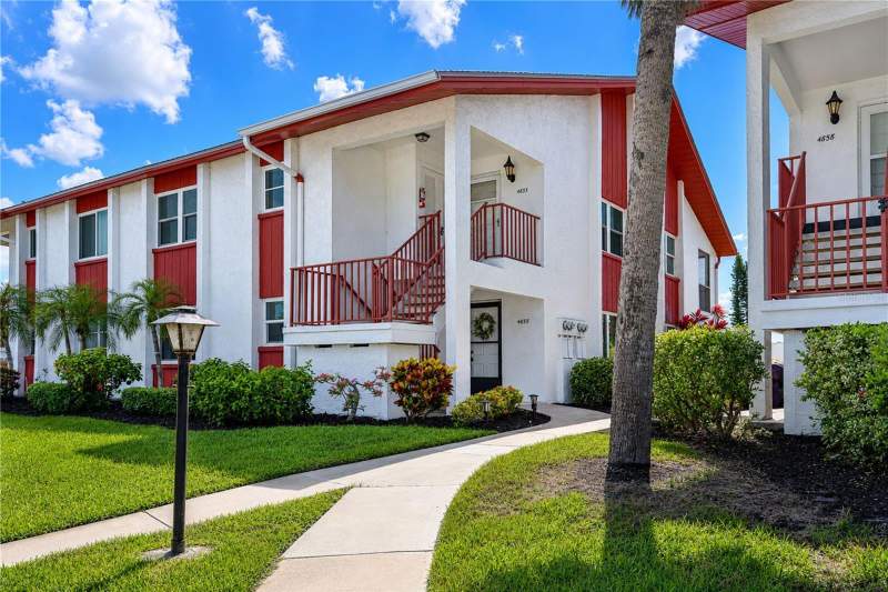 2 bedroom Condominium at 4853 Independence Drive, Mount Vernon Ph 3, Bradenton — photo 4