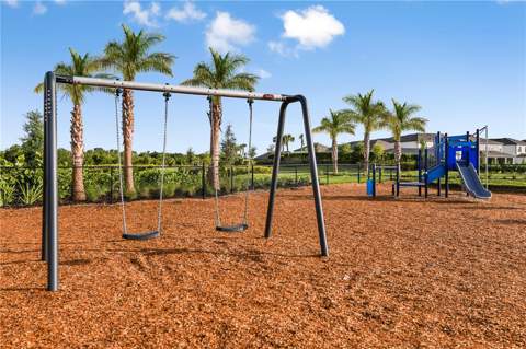 7512 Moonbeam Avenue, Sarasota FL - photo 18 of 39