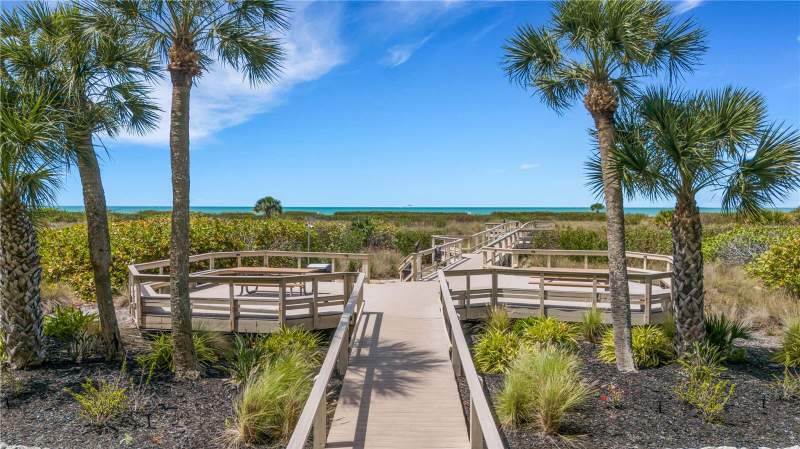 2 bedroom Condominium at 420 Beach Road #507, Siesta Gulf View, Sarasota — photo 3