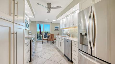 2425 Gulf Of Mexico Drive #1E, Longboat Key FL - photo 6 of 55