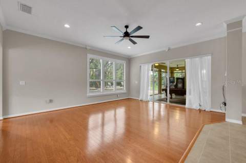 6122 Kestrelpark Drive, Lithia FL - photo 19 of 54