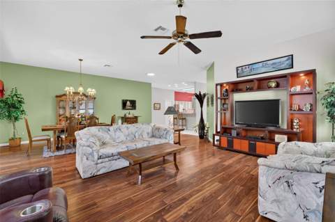 542 Loma Paseo Drive, The Villages FL - photo 18 of 49