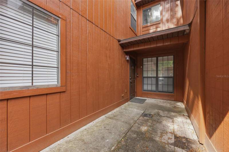 3 bedroom Townhouse at 852 SW 58th Terrace, Rockwood Villas Unit 3 Rep, Gainesville — photo 2