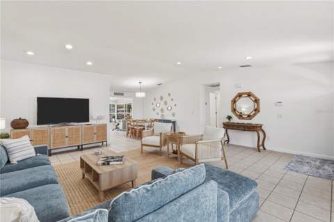21277 Edgewater Drive, Port Charlotte FL - photo 7 of 43