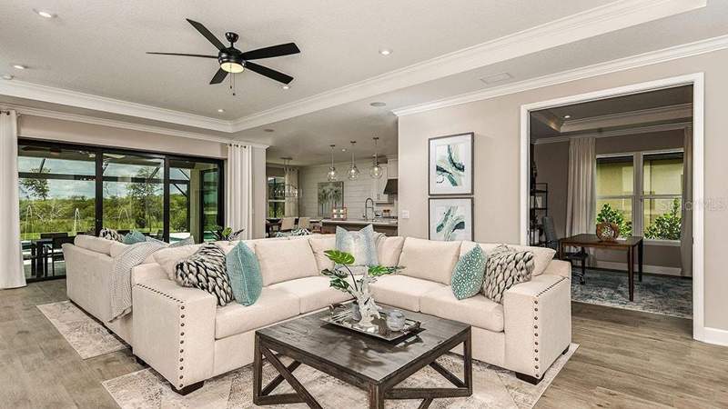 4 bedroom Single Family Residence at 813 LADYFISH TRAIL, THE WATERS AT CENTER LAKE RANCH, ST CLOUD — photo 3