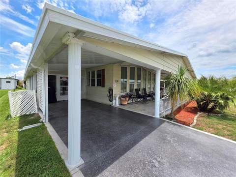 5334 Comanche Street, Zephyrhills FL - photo 7 of 83