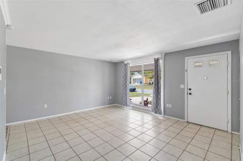 3640 Murrow Street, New Port Richey FL - photo 9 of 34