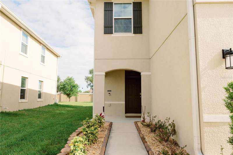 4 bedroom Single Family Residence at 7426 Tuscan Bay Circle, Epperson Ranch South Ph 1, Wesley Chapel — photo 2