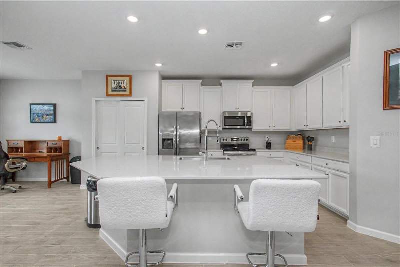 4 bedroom Single Family Residence at 7369 SW 77th Avenue, Liberty Village Phase 1, Ocala — photo 3