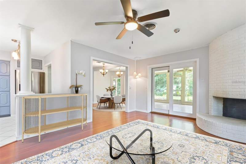 4 bedroom Single Family Residence at 2102 W Kyra Drive, Shults & Walker Manor, Tampa — photo 5