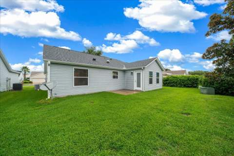 3048 Glenwood Place, The Villages FL - photo 16 of 87