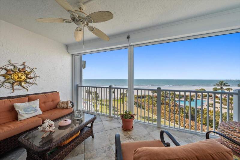 Cabana Club Condo