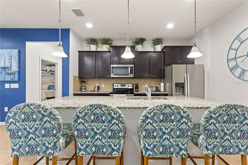 7 bedroom Single Family Residence at 1861 Nice Ct, Windsor At Westside, Kissimmee — photo 4