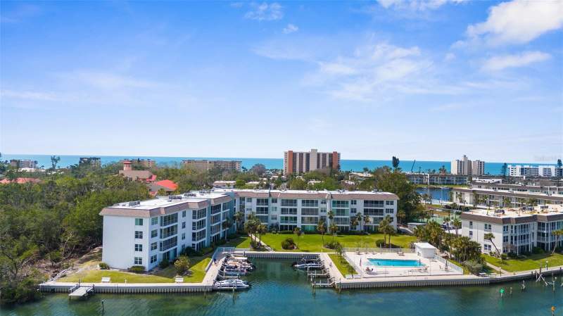 1 bedroom Condominium at 600 Sutton Place #101B, Sutton Place, Longboat Key — photo 4