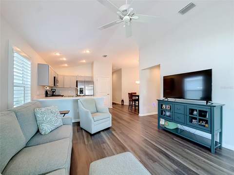 6966 Lisa Lane, The Villages FL - photo 11 of 34