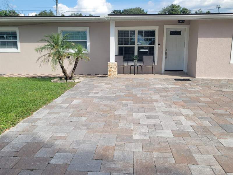 7228 LEIGHTON WAY home for sale in Azalea Park