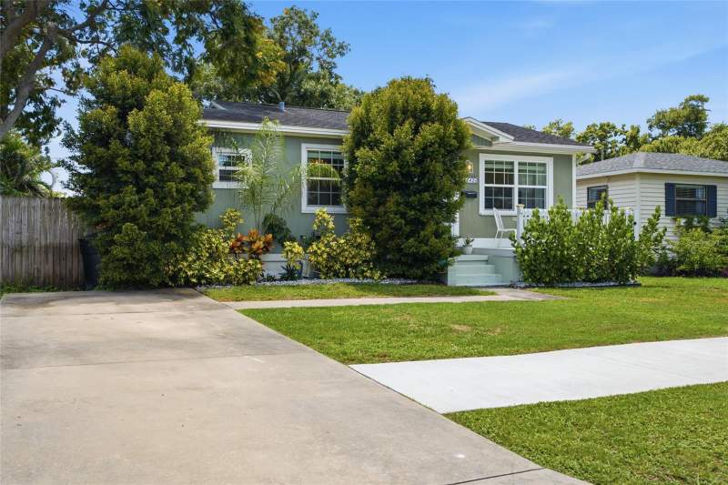 2 bedroom Single Family Residence at 2842 15th Avenue, Pelham Manor 1, St Petersburg — photo 2