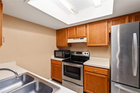 900 SW 62nd Boulevard #L76, Gainesville FL - photo 12 of 47