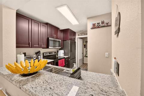 3705 SW 27th Street #522, Gainesville FL - photo 11 of 34