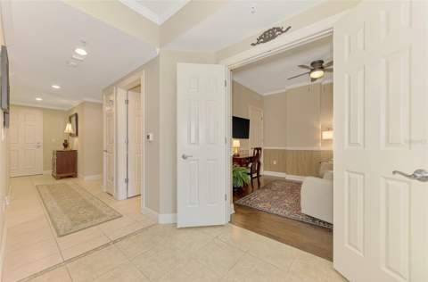 1771 Ringling Boulevard #903, Sarasota FL - photo 18 of 51