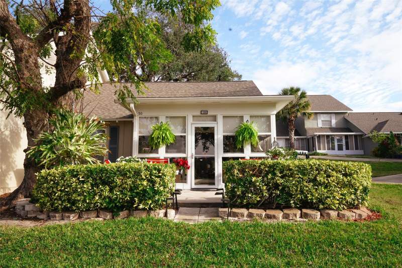 2 bedroom Condominium at 1339 VILLA LANE #50, ERROL CLUB VILLAS 02, APOPKA — photo 2