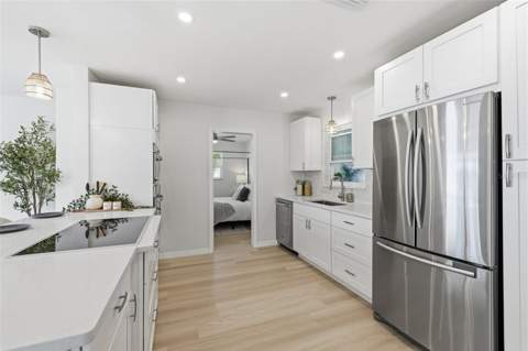1027 27th Avenue, St Petersburg FL - photo 8 of 33