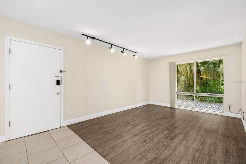 1 bedroom Condominium at 1700 SW 16th Court #L26, Summit House, Gainesville — photo 5