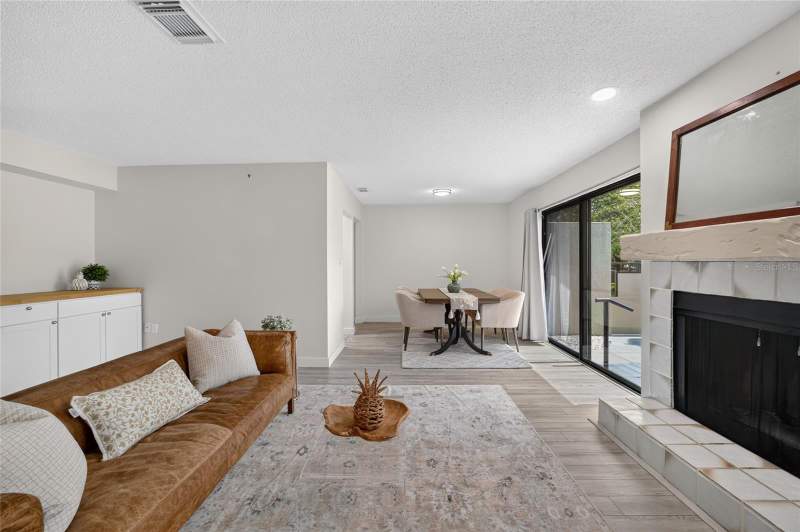 2 bedroom Townhouse at 3867 NE 17th Street Circle, The Village, Ocala — photo 5