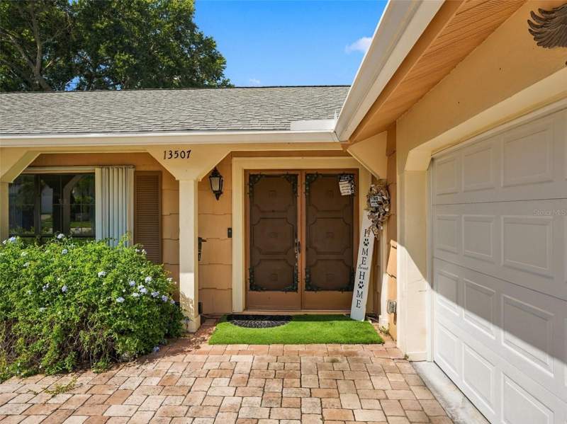 3 bedroom Single Family Residence at 13507 Shadberry Lane, Beacon Woods East, Hudson — photo 4