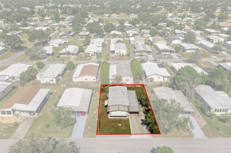 2 bedroom Manufactured Home at 8489 Fleetway Avenue, Brookridge Comm, Brooksville — photo 4
