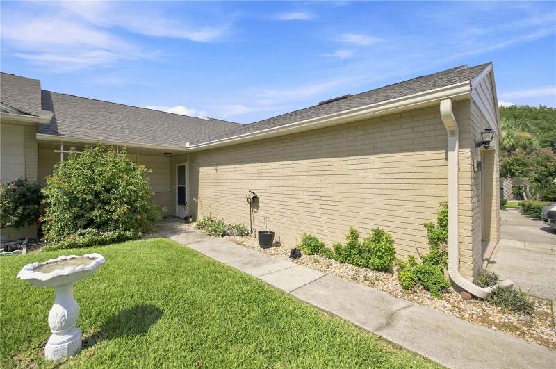 2 bedroom Villa at 5033 SE 109th Place, Villas/Belleview, Belleview — photo 2